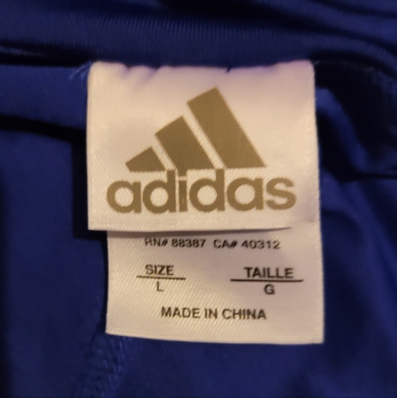 Girls Adidas short size L - Picture 4 of 4